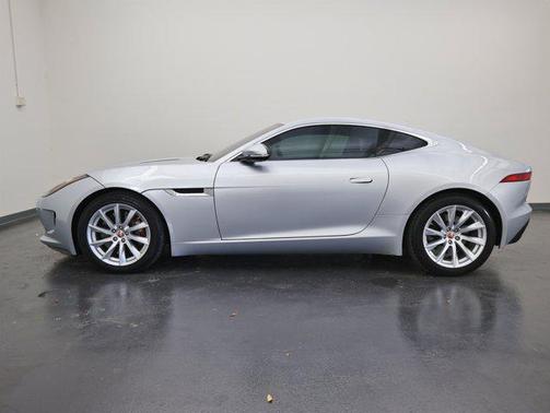 2017 Jaguar F-TYPE Premium
