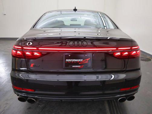 2023 Audi S8 4.0T