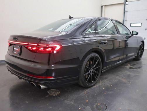 2023 Audi S8 4.0T