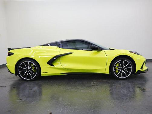 2022 Chevrolet Corvette Stingray w/3LT