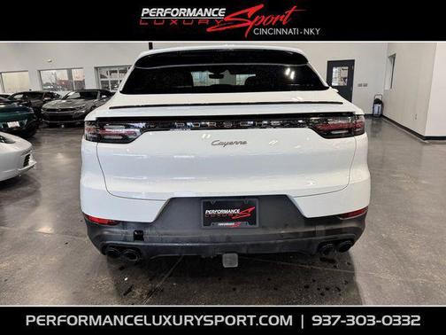 WHITE 2022 Porsche Cayenne Cayenne