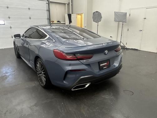 Barcelona Blue Metallic 2022 BMW M850 xDrive