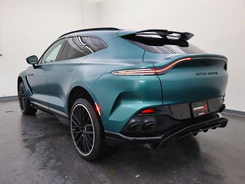 2023 Aston Martin DBX 707
