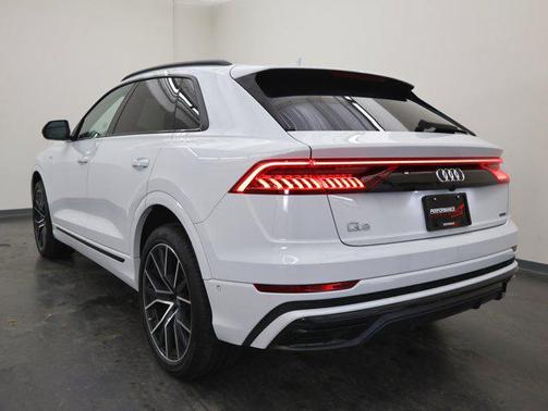 2019 Audi Q8 3.0T Premium Plus