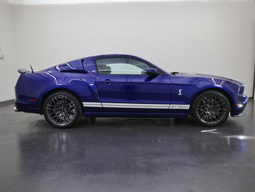 2013 Ford Shelby GT500 Base