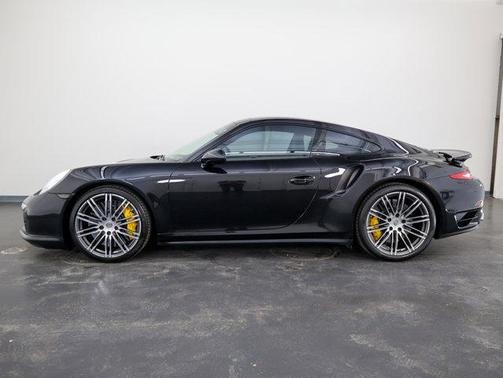 2014 Porsche 911 Turbo S
