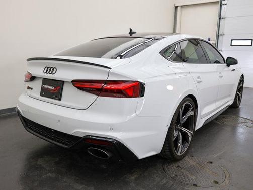 Glacier White Metallic 2022 Audi RS 5 2.9T