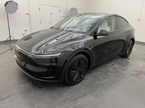 2026 Tesla Model Y Premium All-Wheel Drive