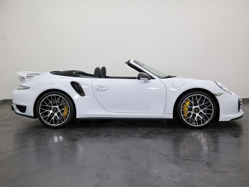 Carrara White Metallic 2015 Porsche 911 Turbo S