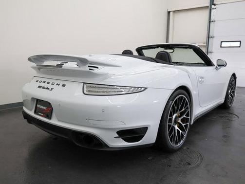 Carrara White Metallic 2015 Porsche 911 Turbo S