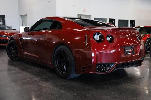 2015 Nissan GT-R Premium