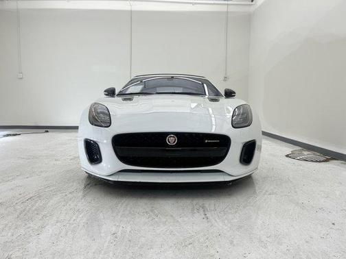 2018 Jaguar F-TYPE R-Dynamic