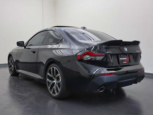 2023 BMW 230 i xDrive
