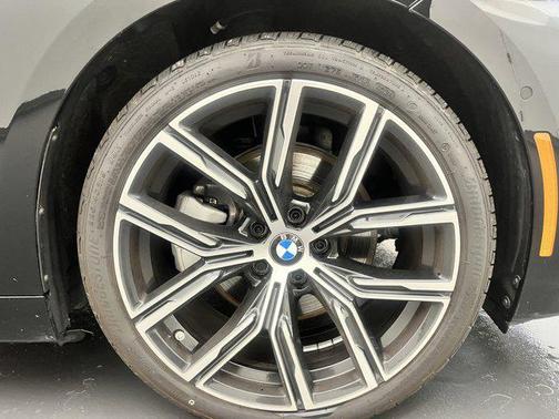 2023 BMW 230 i xDrive