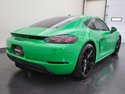 2023 Porsche 718 Cayman S