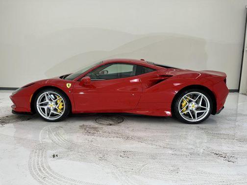 2021 Ferrari F8 Tributo Base