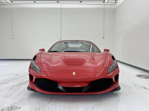 2021 Ferrari F8 Tributo Base