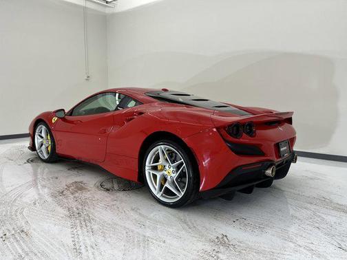 2021 Ferrari F8 Tributo Base
