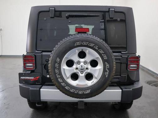 Black Clearcoat 2015 Jeep Wrangler Unlimited Sahara