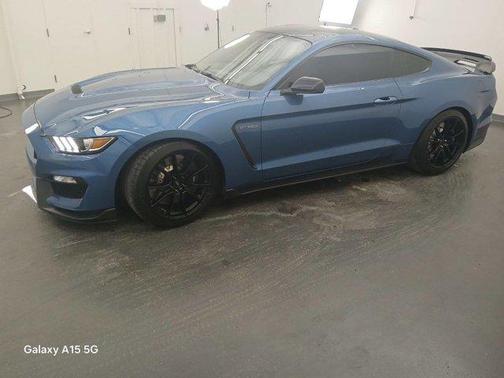 2019 Ford Shelby GT350 Base