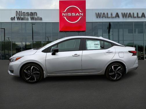 2025 Nissan Versa 1.6 SR