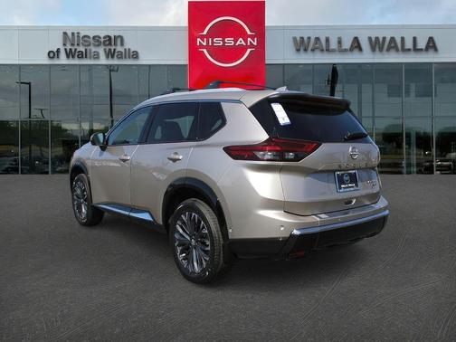 Champagne Silve 2026 Nissan Rogue Platinum