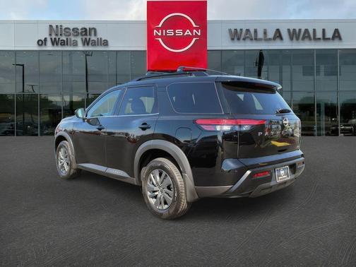 Black 2026 Nissan Pathfinder SV
