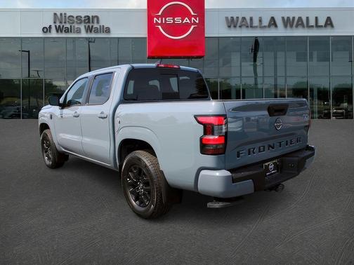 Boulder Gray Metallic 2026 Nissan Frontier SV
