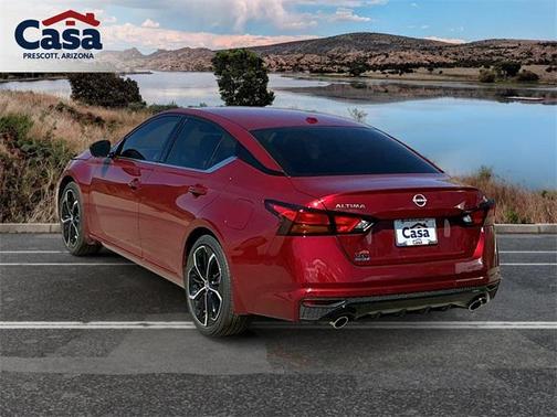 2025 Nissan Altima SR FWD