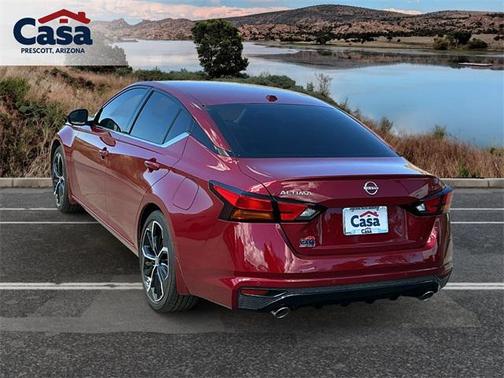 2025 Nissan Altima SR FWD