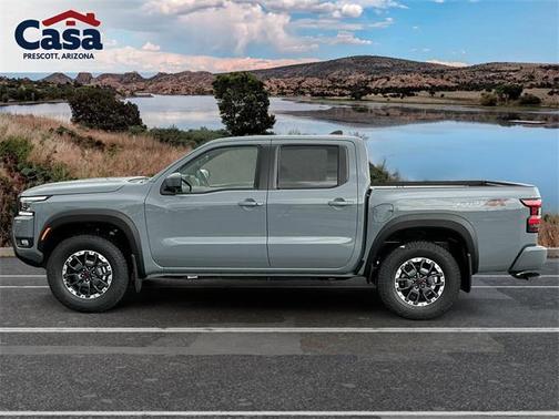 2025 Nissan Frontier PRO-4X