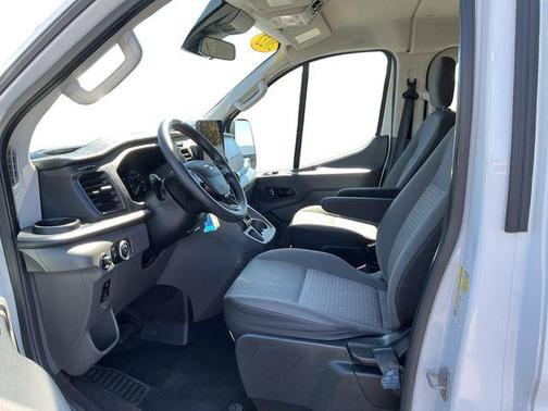 2022 Ford Transit-350 XLT