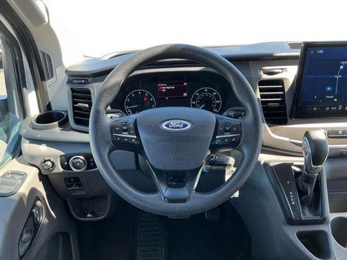 2022 Ford Transit-350 XLT