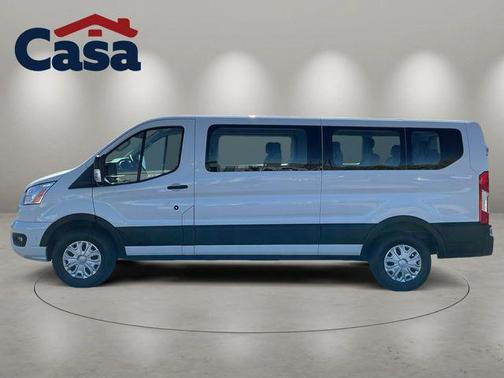 Oxford White 2022 Ford Transit-350 XLT