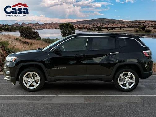 2024 Jeep Compass Latitude Lux