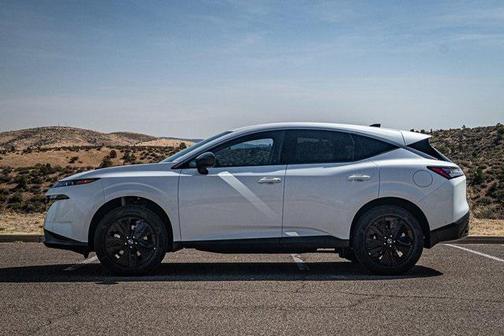 2025 Nissan Murano SV