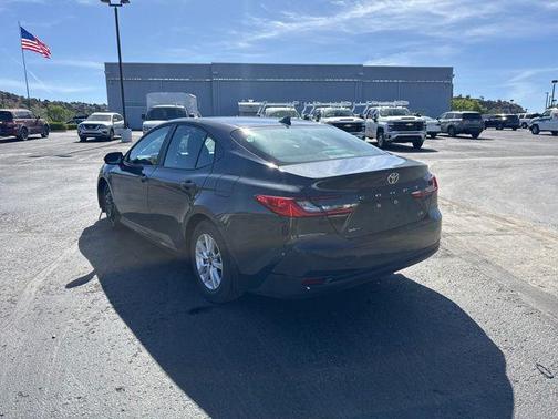 Underground 2025 Toyota Camry LE