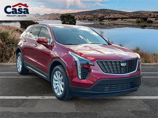 2023 Cadillac XT4 Luxury