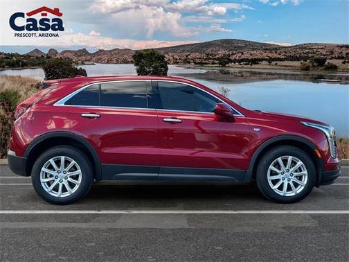 2023 Cadillac XT4 Luxury