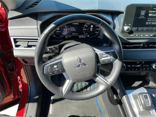 2023 Mitsubishi Outlander PHEV SEL