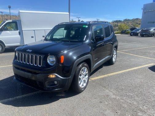 Black 2018 Jeep Renegade Latitude