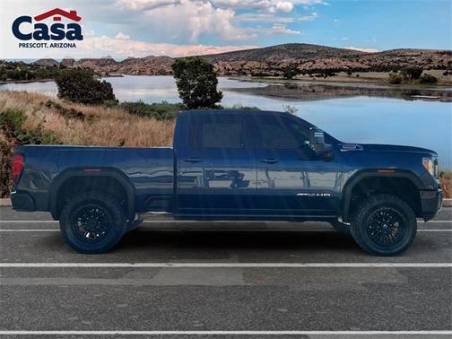 2021 GMC Sierra 2500 AT4
