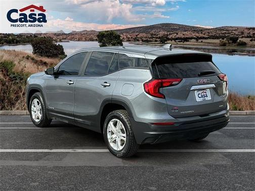 2021 GMC Terrain SLE