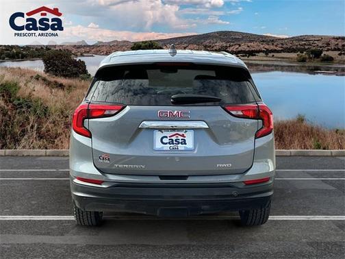 2021 GMC Terrain SLE