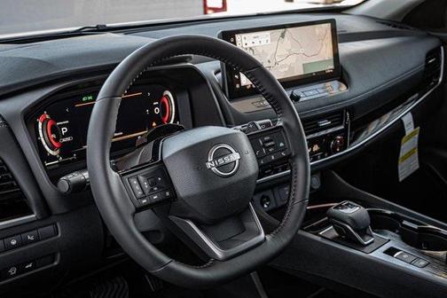 2025 Nissan Rogue SL