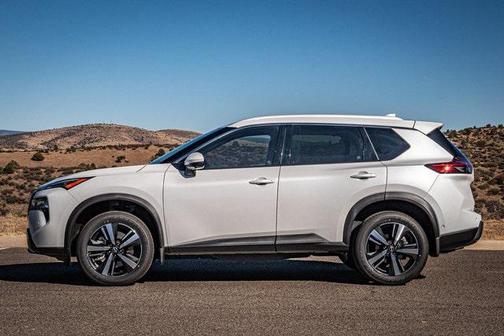 2025 Nissan Rogue SL