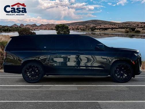 2024 Cadillac Escalade ESV Sport