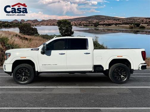 2020 GMC Sierra 2500 Denali