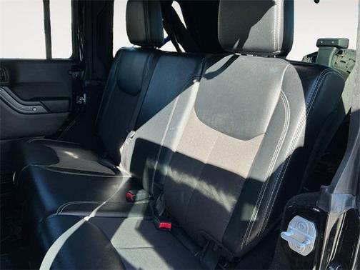 2016 Jeep Wrangler Unlimited Freedom