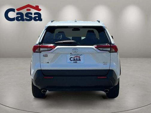 Wind Chill Pearl 2025 Toyota RAV4 XLE Premium